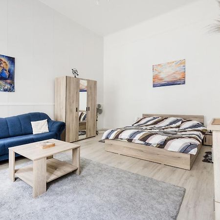 Lovely Studio In The Heart Of بودابست المظهر الخارجي الصورة