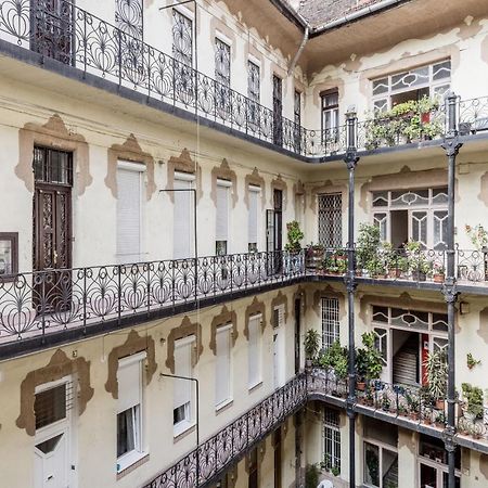 Lovely Studio In The Heart Of بودابست المظهر الخارجي الصورة