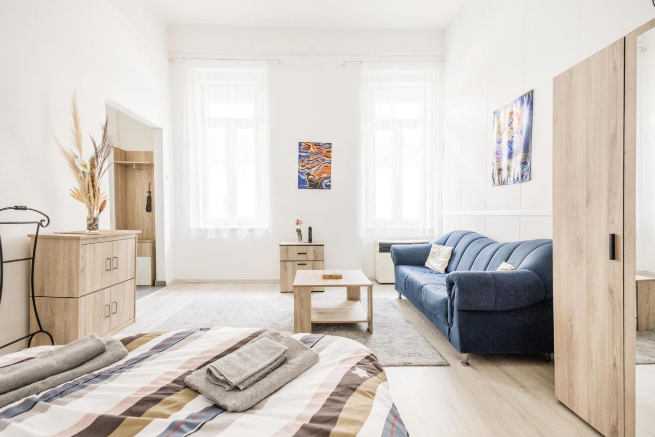 Lovely Studio In The Heart Of بودابست المظهر الخارجي الصورة