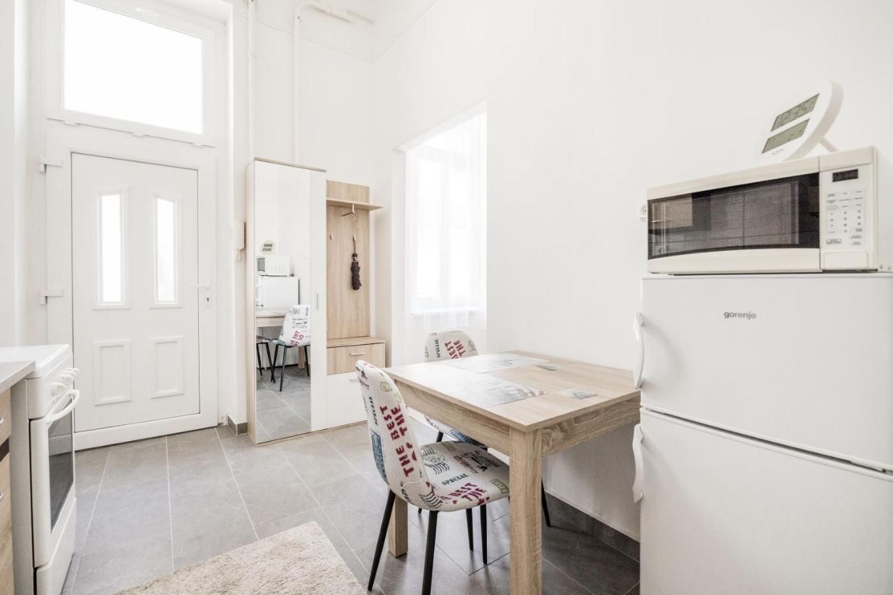 Lovely Studio In The Heart Of بودابست المظهر الخارجي الصورة
