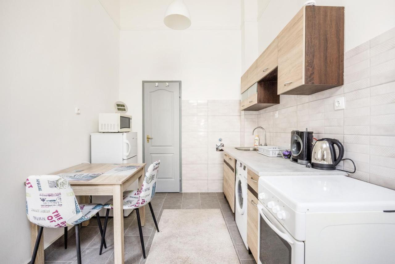 Lovely Studio In The Heart Of بودابست المظهر الخارجي الصورة