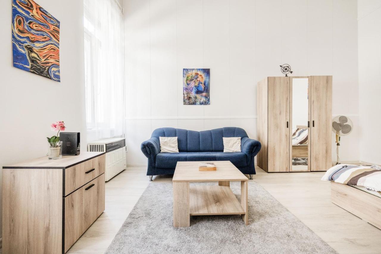 Lovely Studio In The Heart Of بودابست المظهر الخارجي الصورة